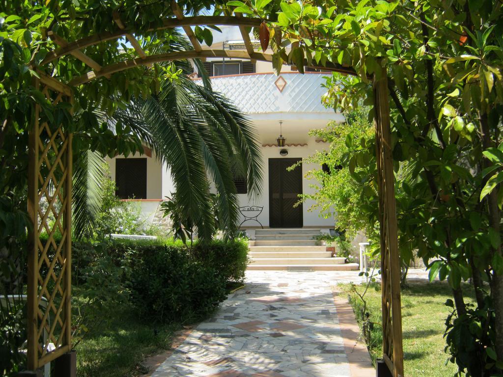 Villa Antonio Calderisi Vieste Exteriér fotografie